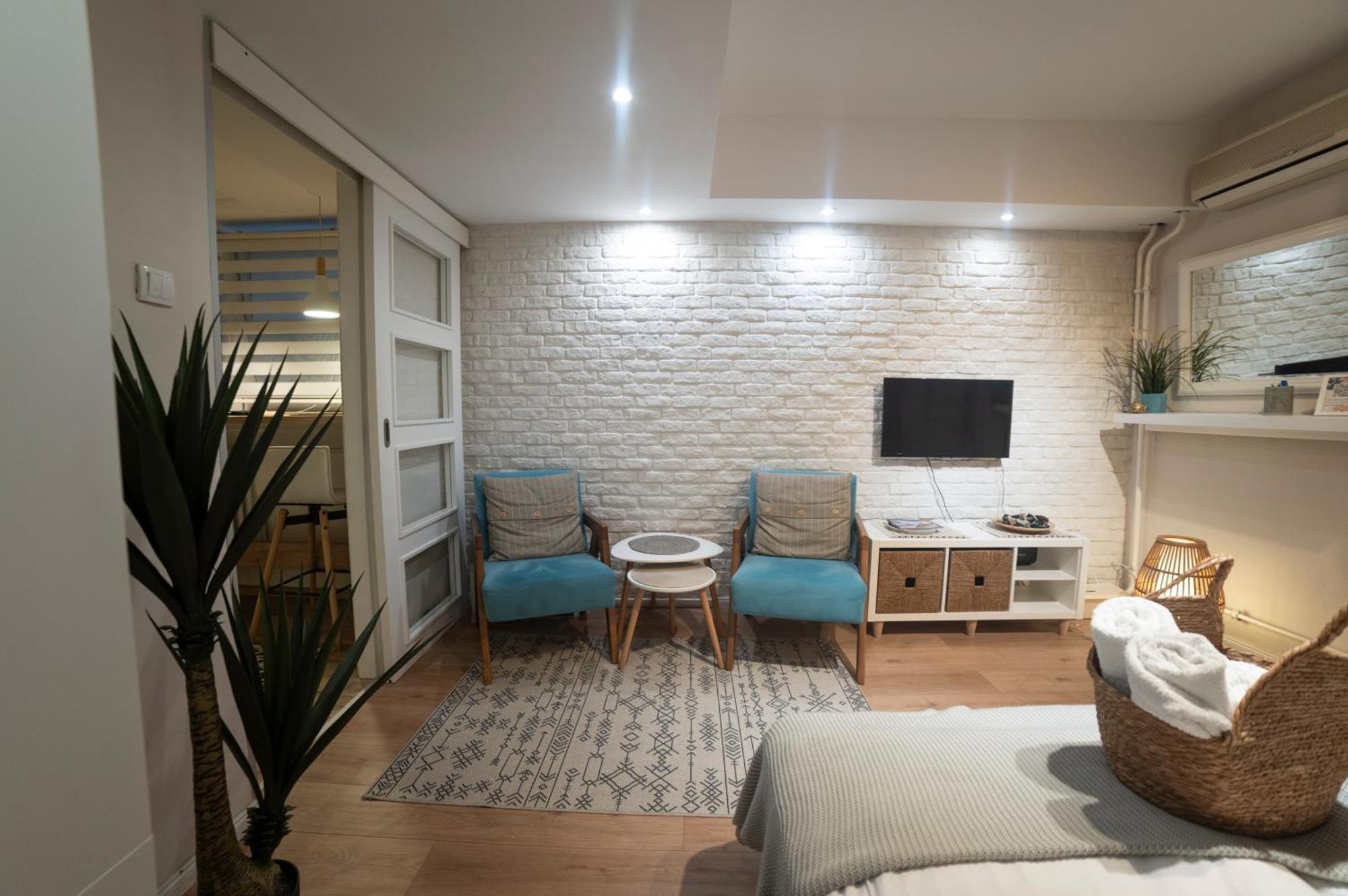 Cozy Haven Apartment Belgrade Exterior photo